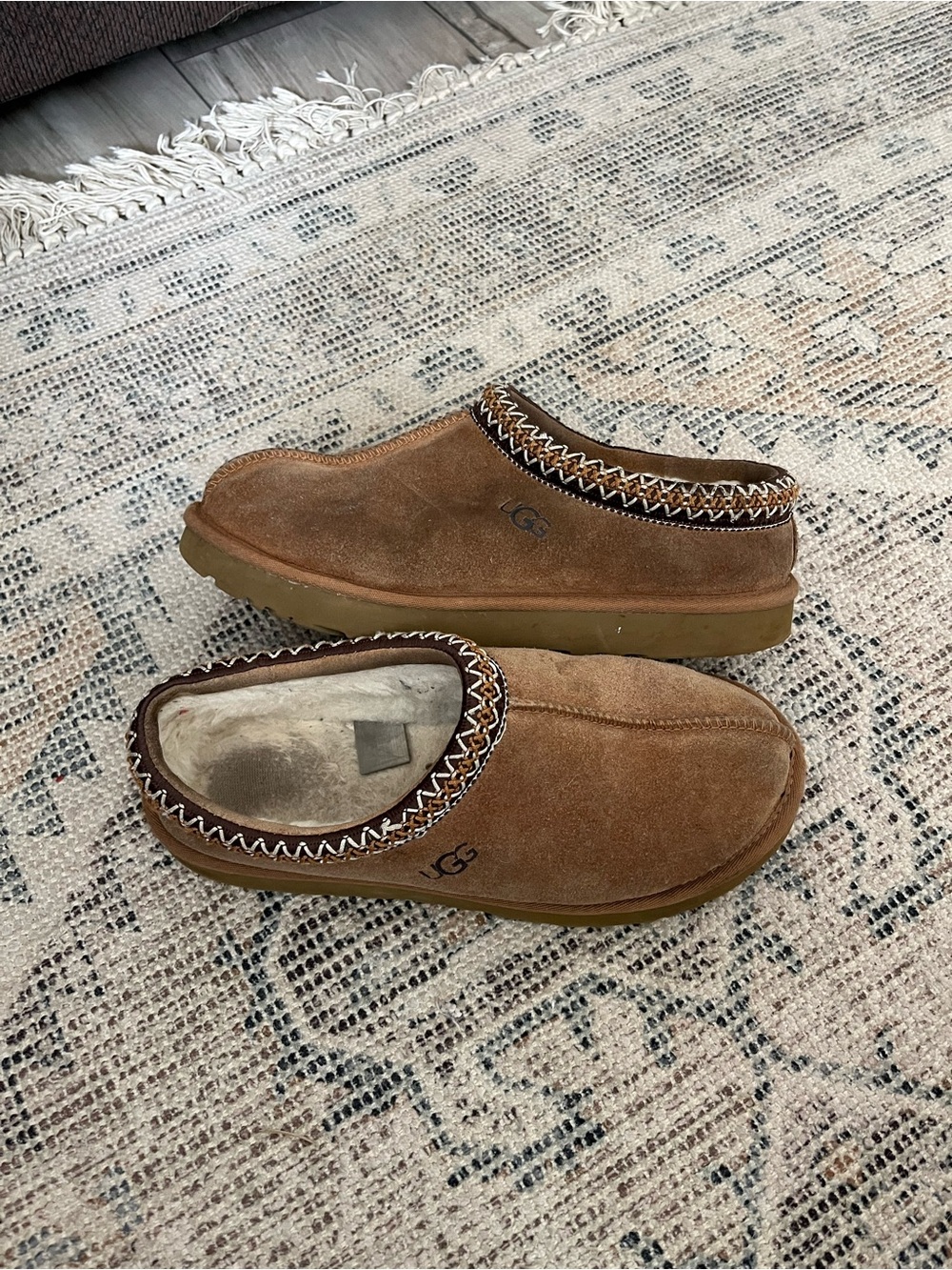 UGG Women’s Tasman Chestnut Suede Slippers Clogs Mules Lined Size 10
